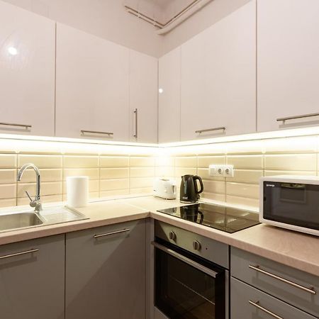 Central Seven Erzsebet Krt Будапеща Екстериор снимка